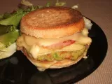 Recette Burger muffin au guacamole, bacon, maïs & gouda
