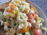 Recette Salade de pâte au quinoa, au saumon et aux légumes