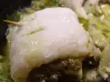 Recette Filets de sabre roulés à la crème de roquette sur sa fondue de poireaux.