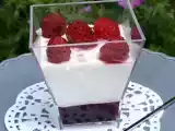 Recette ^^panna cotta framboise/violette à la gelée de violette^^