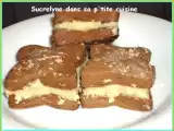 Recette Sablés au chocolat fourrés à la crème de noix de coco