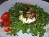 Recette Timbales de chèvre aux tomates confites, sauce pesto