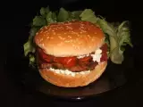 Recette Burger à la galette d'aubergine, feta & tomates confites