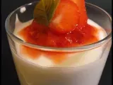 Mousses aériennes de fromage blanc & coulis de fraise
