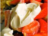 Recette Crèpes, rhubarbe, fraises et crème d'isigny