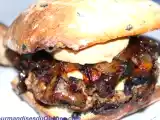 Recette Hamburger au foie gras et à la confiture doignons