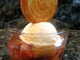 Recette Extraordinaire compote de rhubarbe aux fraises et glace au gingembre confit