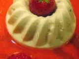 Recette Panna cotta toute simple à la vanille et surplus de fraises