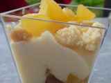 Recette Trilogie de verrines - tiramisu abricots en crumble d'amandes, sauce caramel