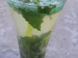 Recette Cocktail : mojito sans alcool à la menthe fraîche et menthe moléculaire