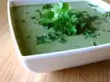 Recette Un velouté froid aux fanes de radis, pour les soirs où la chaleur l'emporte.