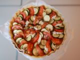 Recette Une tarte salée d'été: courgettes, tomates, mozzarella