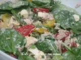 Recette Salade d?épinards et de tomates cerises au thon et à la mozzarella fraîche