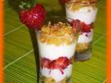 Recette Verrine céréales - fraises - fromage.