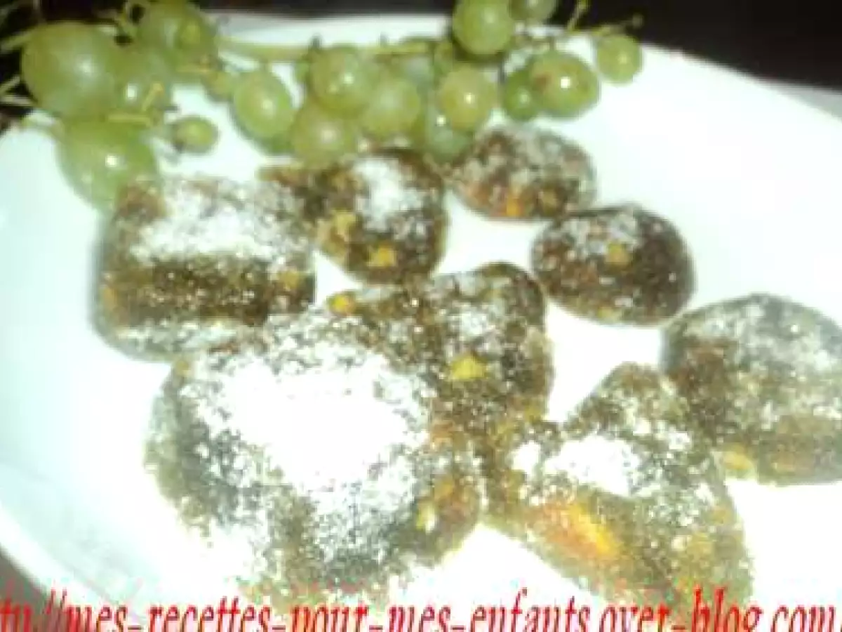 Recette Recette de pâte de fruit au raisin vert et amande