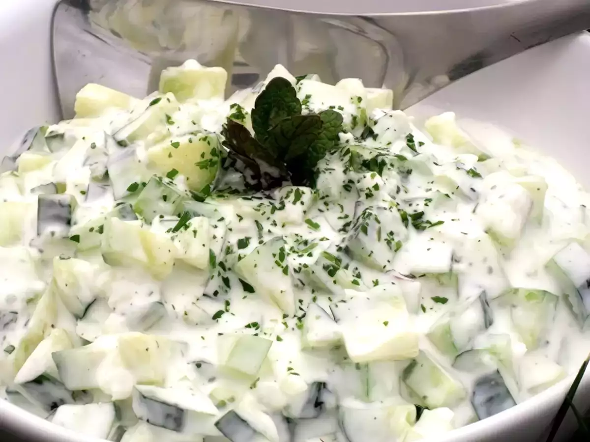 Recette Salade allégée - concombre, fenouil, menthe et fromage blanc