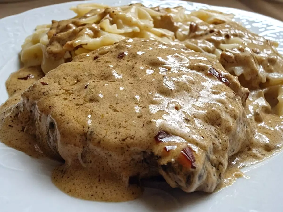 Recette Pavé de boeuf à la crème et au poivre vert
