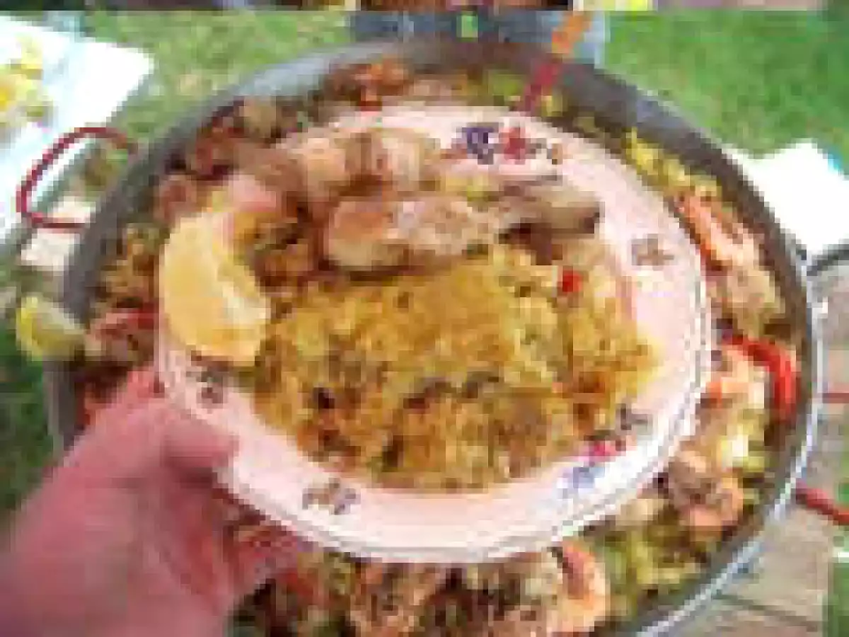 Paella aux 3 viandes pour 20 personnes