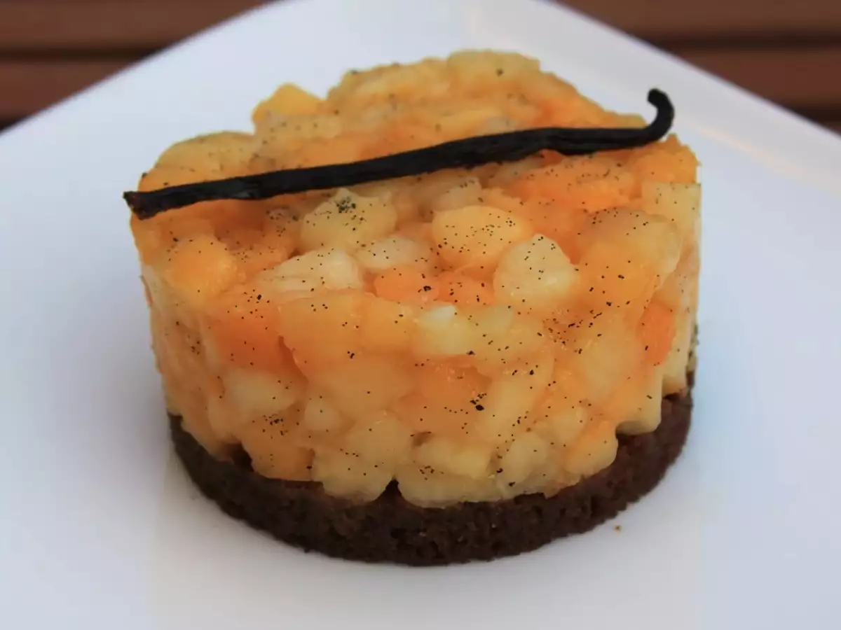 Recette Tartare de pêches sur sablé croquant aux spéculos