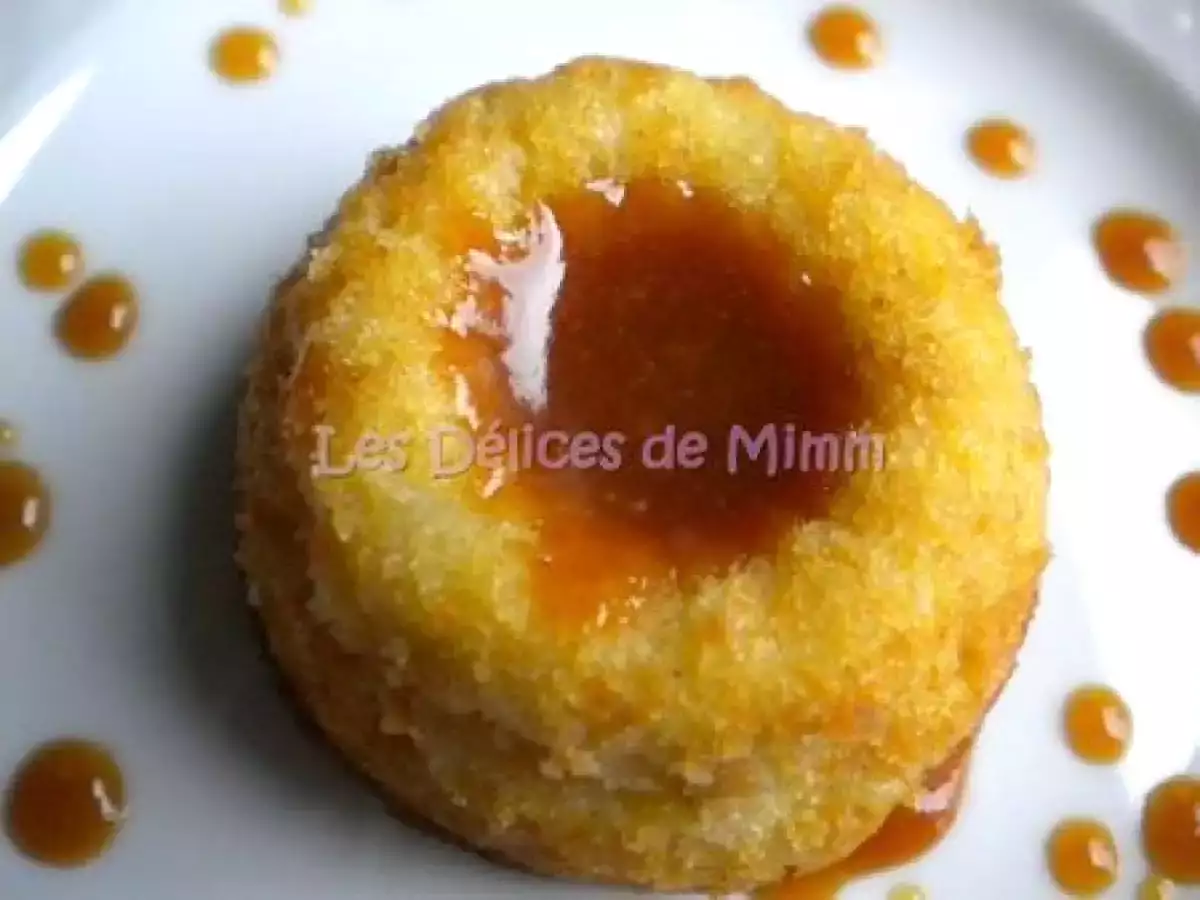 Recette Petits moelleux aux pommes, sauce caramel au beurre salé