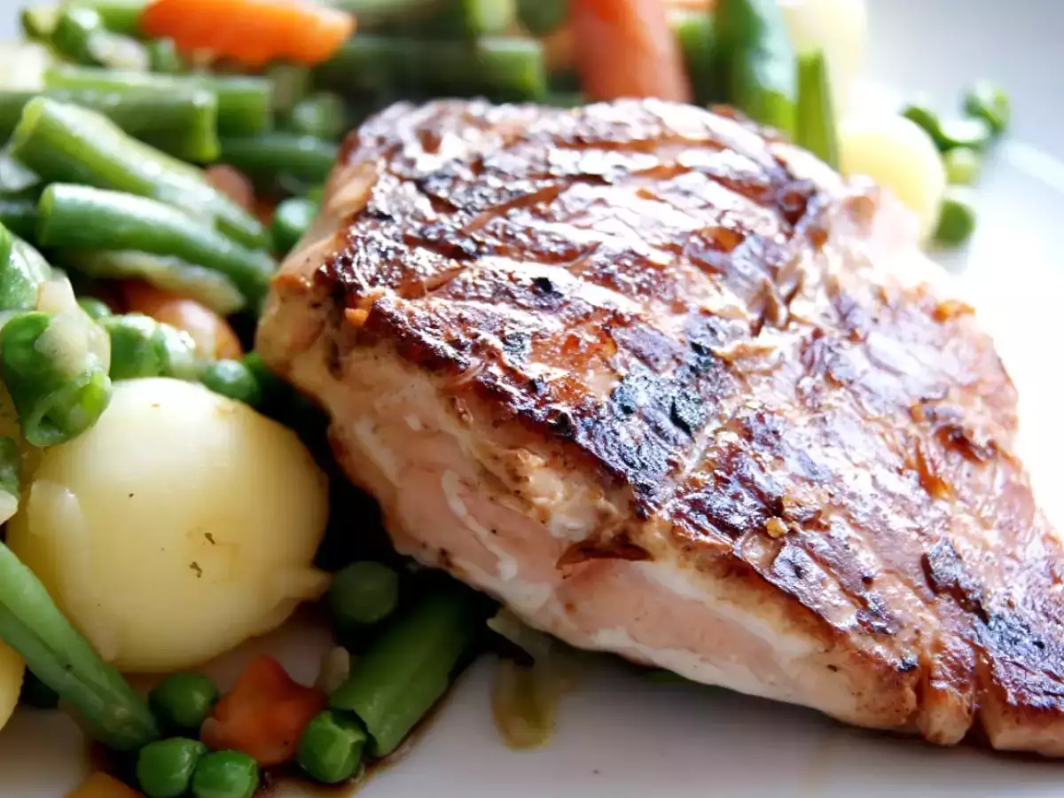 Recette Saumon laqué et sa jardinière de légumes