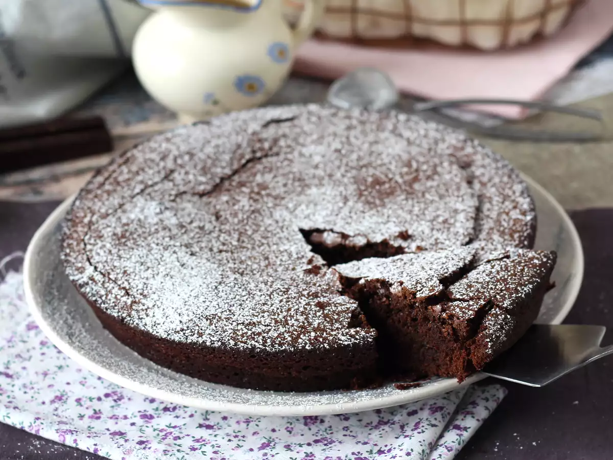 Recette Gâteau au chocolat facile et moelleux