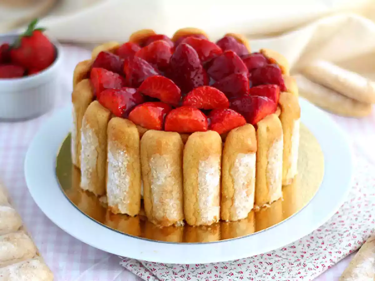 Recette Charlotte aux fraises facile et rapide