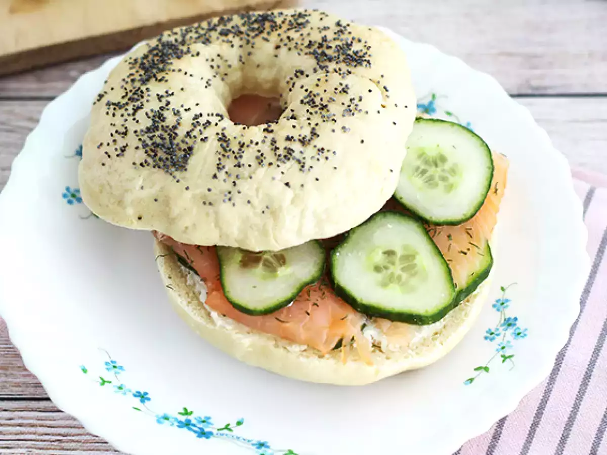 Recette Bagel au saumon, concombre et fromage frais