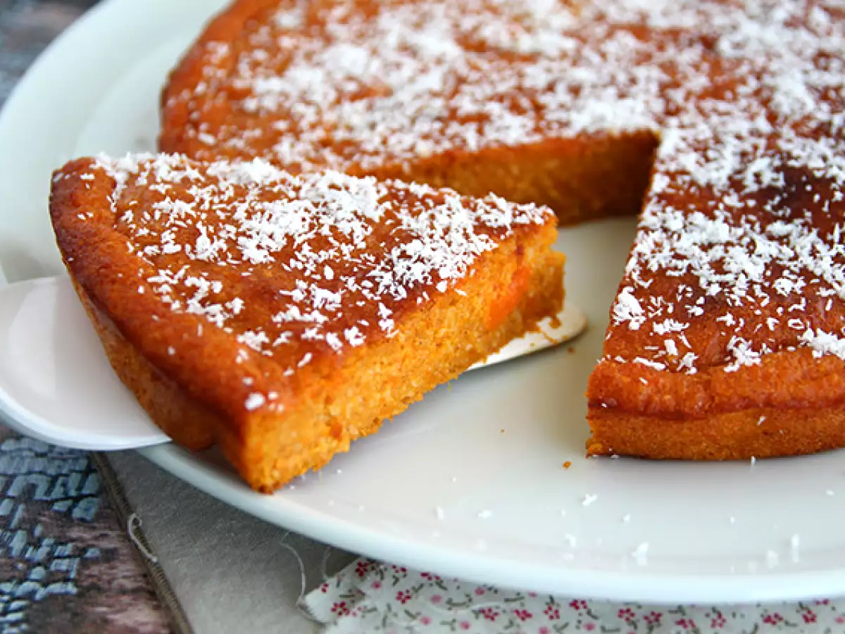 Recette Gâteau fondant de patate douce à la noix de coco