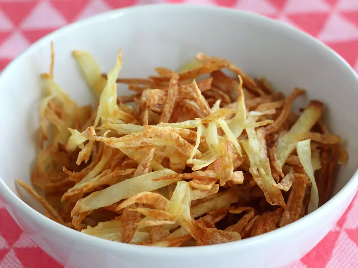 Recette Chips allumettes au four - batatas palhas