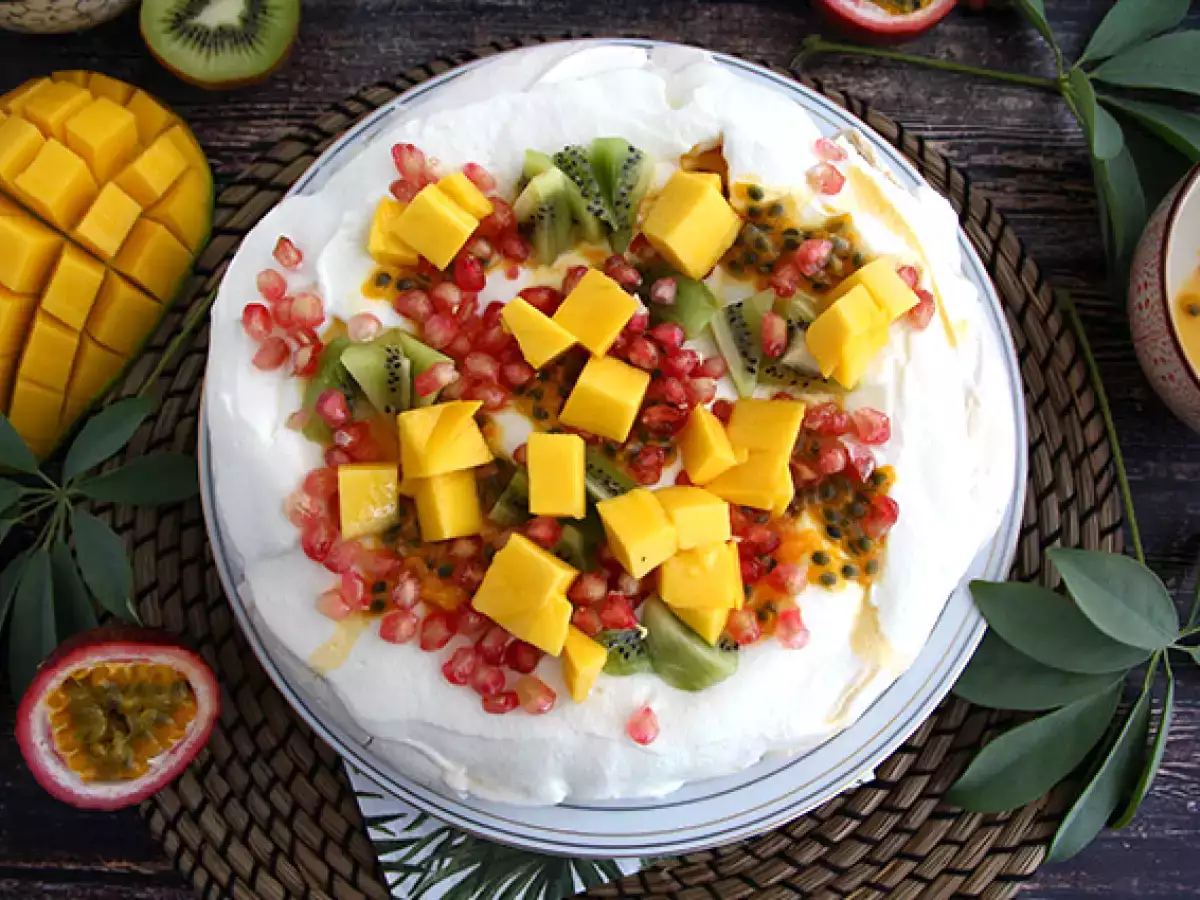 Recette Pavlova aux fruits exotiques facile