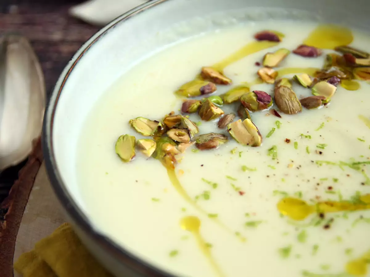 Recette Velouté de chou fleur et pistaches