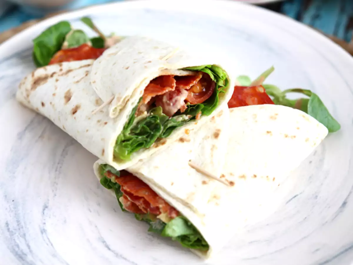 Recette Sandwich wrap au chorizo, avocat et tomates