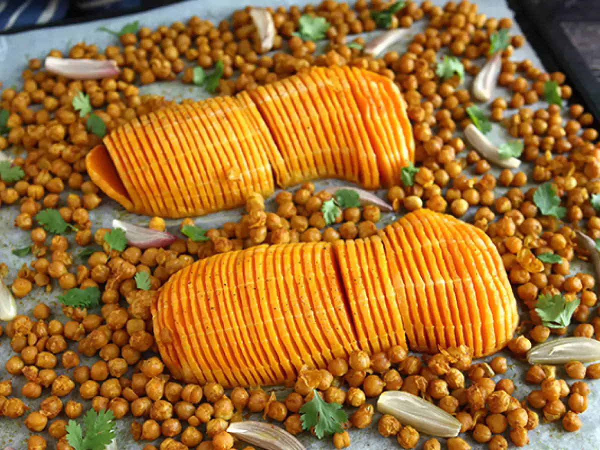 Recette Courge butternut façon hasselback: votre nouvel accompagnement préféré!
