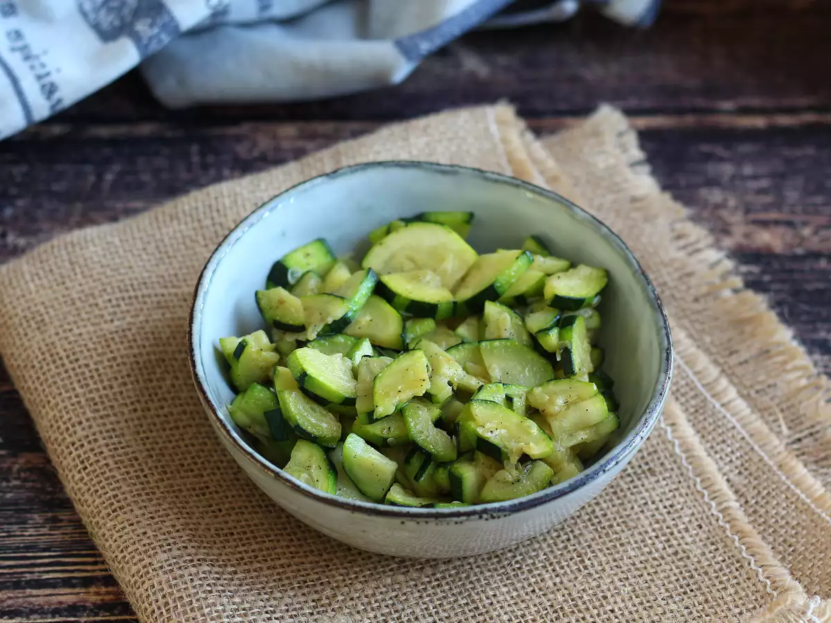 Recette Comment faire cuire des courgettes à la poêle ?