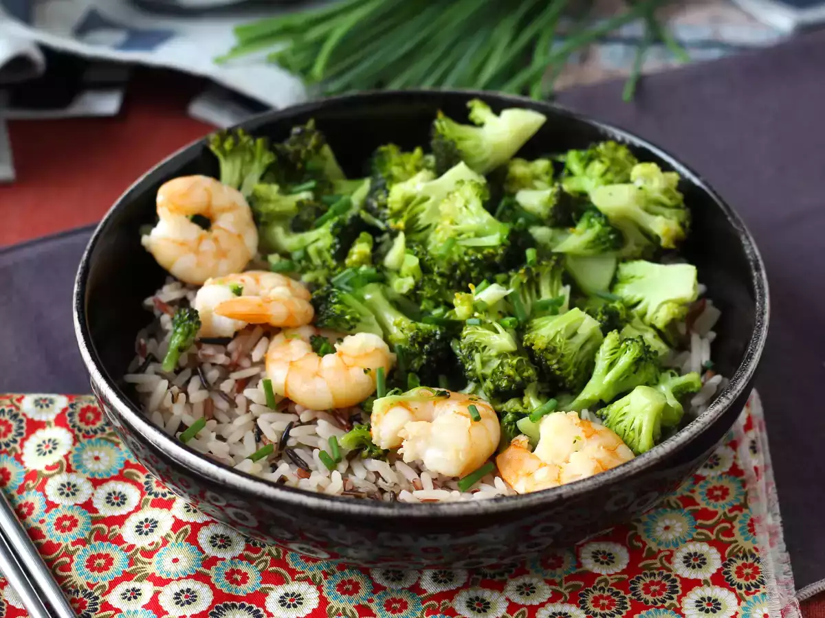 Recette Riz complet accompagné de brocolis et crevettes! facile et équilibré