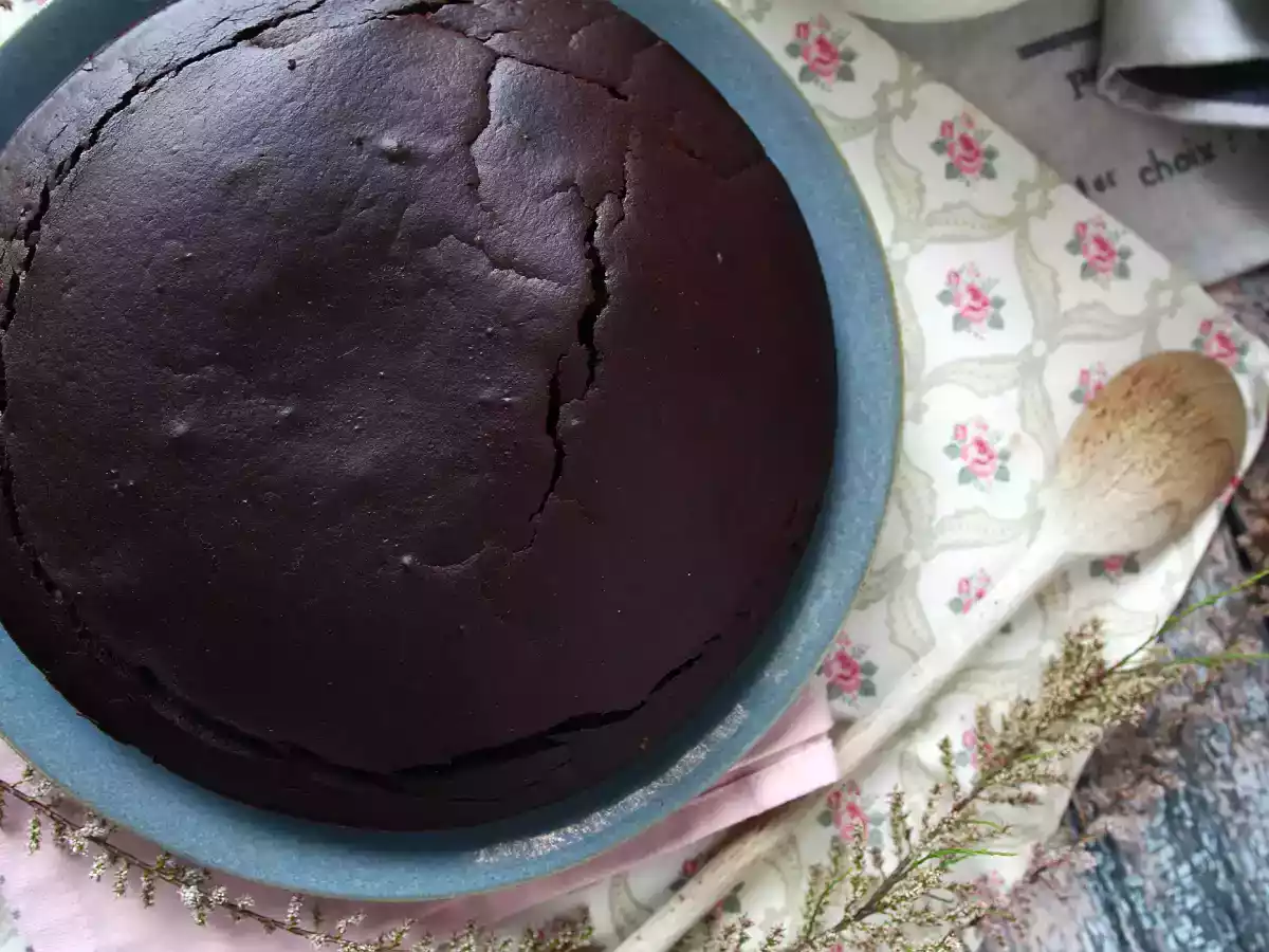Recette Gâteau au chocolat sans lactose super facile à préparer!