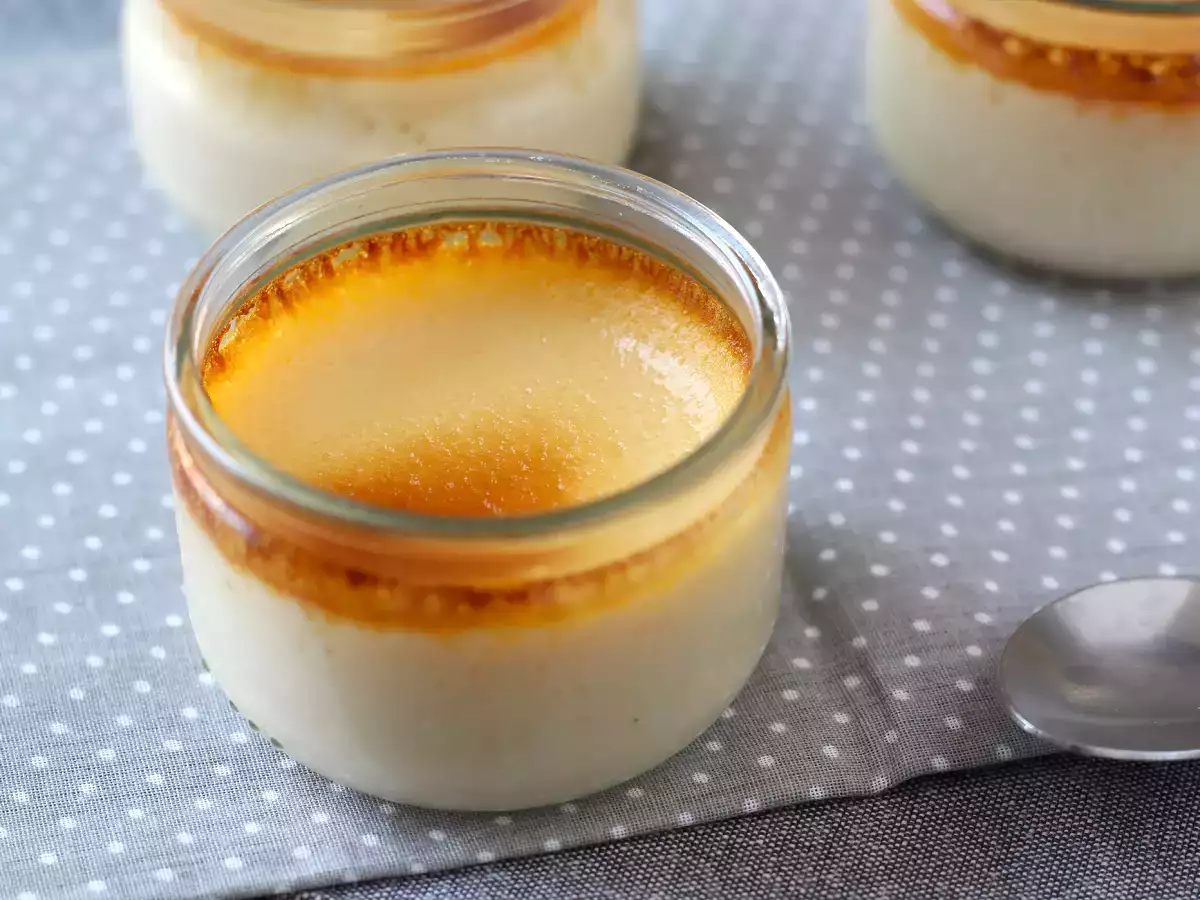 Recette Creme aux oeufs rapide et facile : la recette de ma grand mère