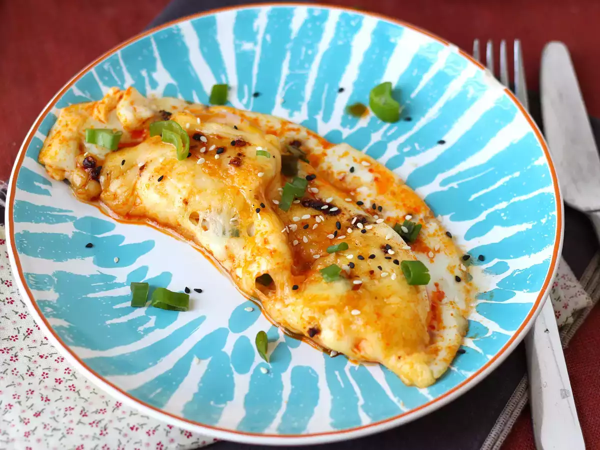 Recette Oeufs au plat au miel et à la mozzarella, le petit déjeuner express sucré salé et pimenté!