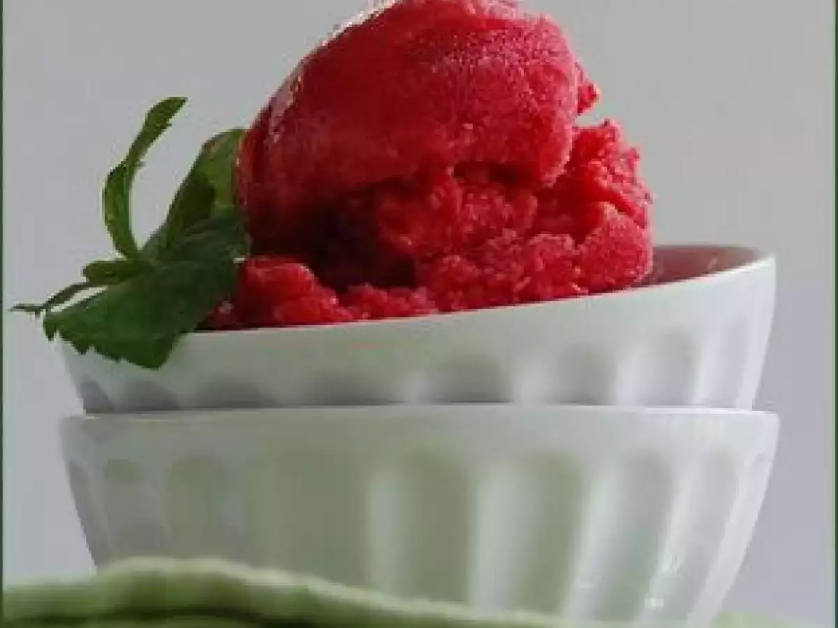 Recette Sorbet à la framboise et à la crème de cassis
