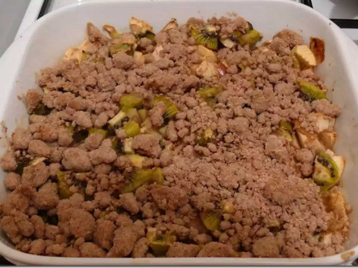 Recette Crumble de pommes et kiwi aux noisettes