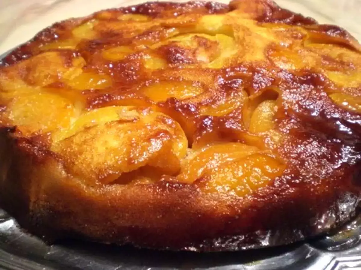Recette Gateau peches-abricots caramelises