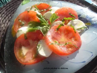 Recette Salade de tomates, bocconcini et basilic