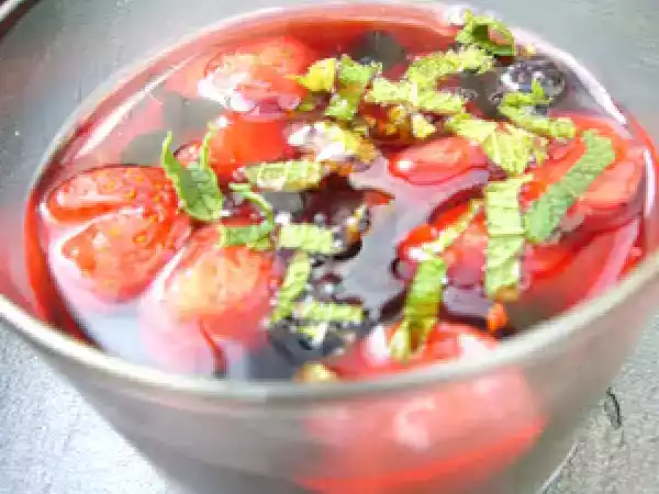 Recette Soupe froide de fruits rouges