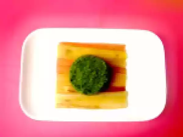 Recette Côtes de blettes multicolores en représentation.