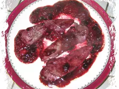 Recette Aiguillettes de canard aux fruits rouges et leur coulis de framboise