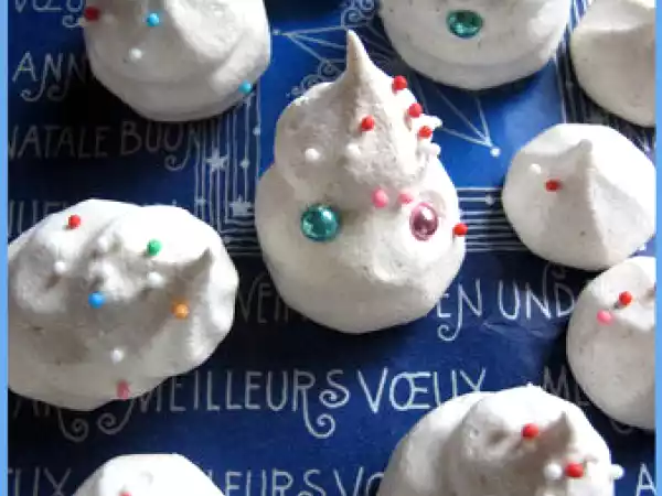 Recette Petits sapins de meringue pour décor gâteaux de noël