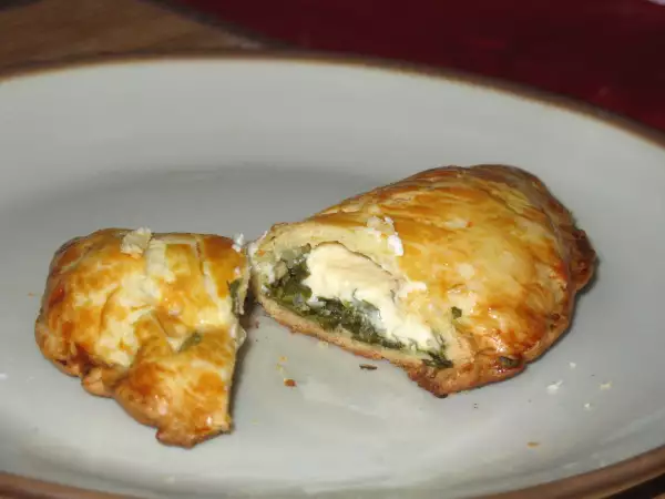 Recette Chaussons aux bricolins et poêlée de pommes de terre