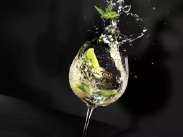 Recette Recette cocktail pour noel : cocktail martini royale