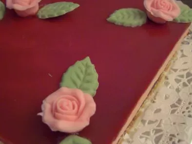 Recette Bavarois fraise sur biscuit sablé au chocolat